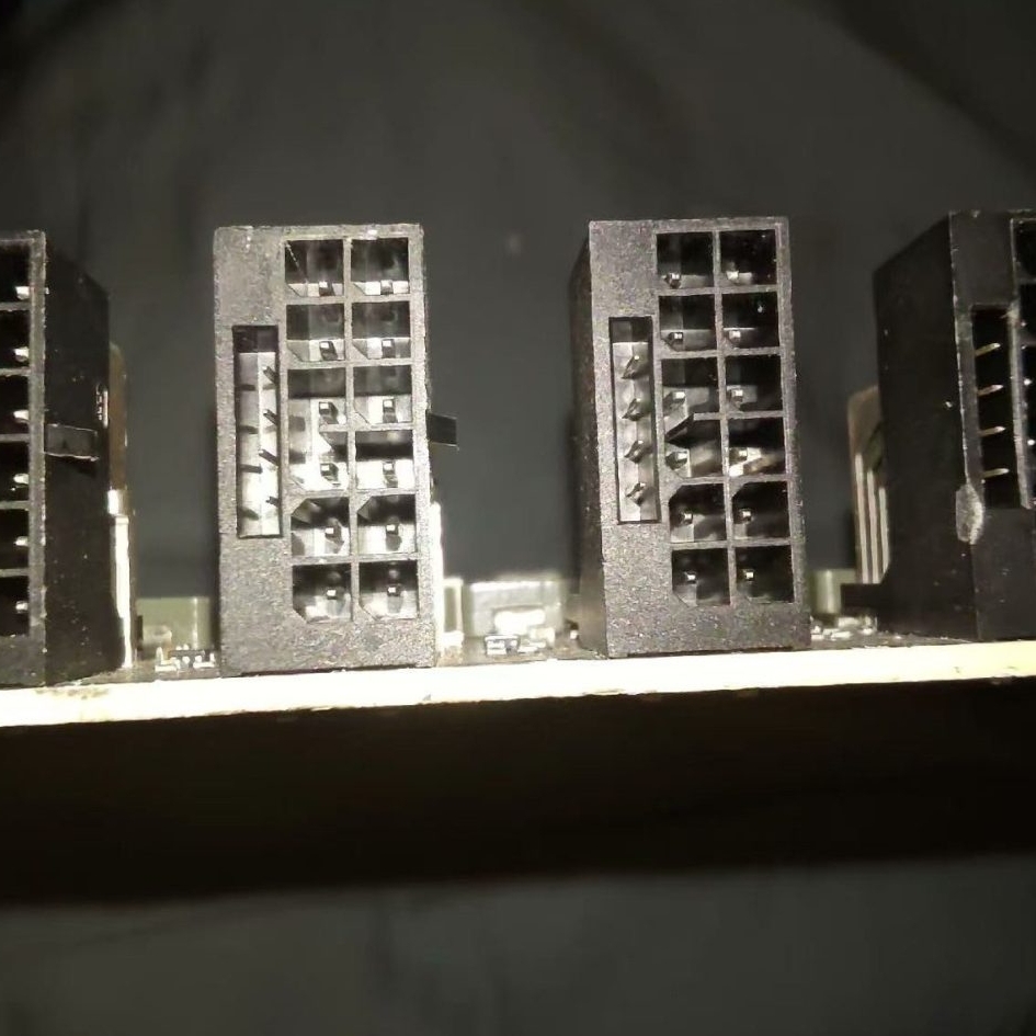 NVIDIA prototype PCBs for RTX 4090, RTX 5090 had 4 x 16-pin