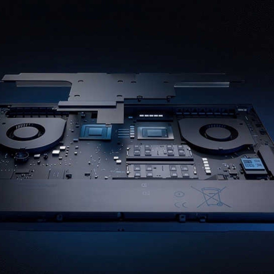 103985_razer-blade-16-gaming-