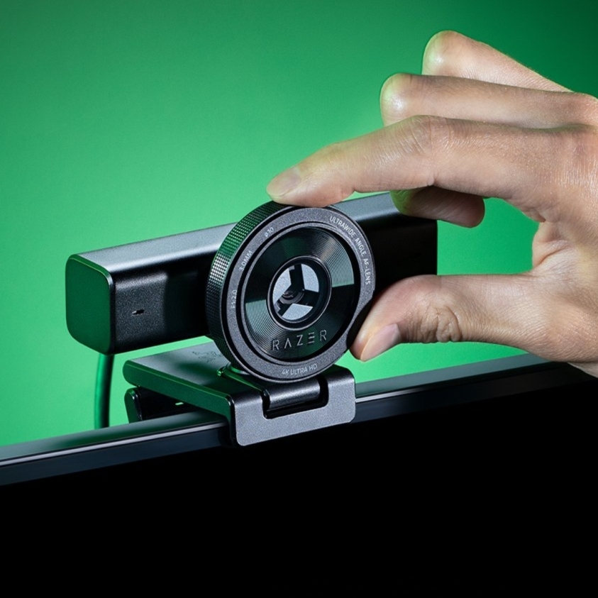 Razer's new Razer Kiyo V2 webcam combines 4K capture with AI