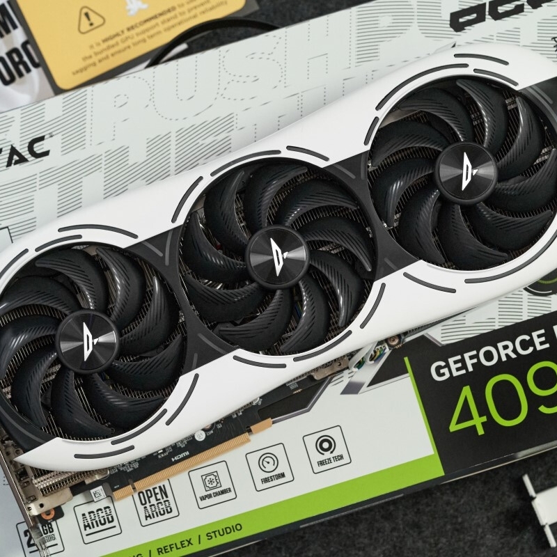 【使用不可】ZOTAC GAMING GeForce RTX 4090 New Zotac Nvidia RTX 4090 card throws a curve ball