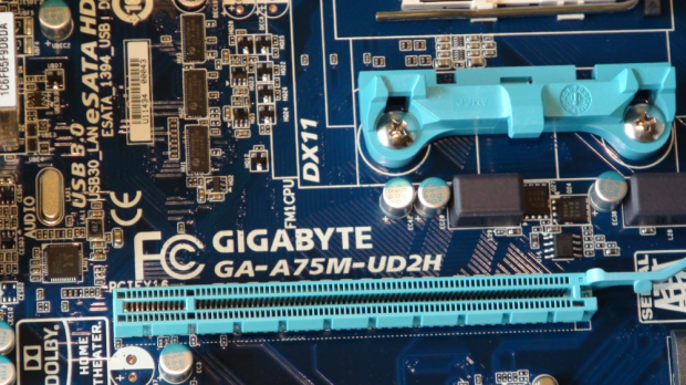 GIGABYTE A75M-UD2H with upcoming AMD APU breaks IGP world record 7 GIGABYTE A75M-UD2H with upcoming AMD APU breaks IGP world record 7