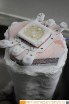 AMD Llano almost hits the magic 5GHz barrier w/ liquid nitrogen 02