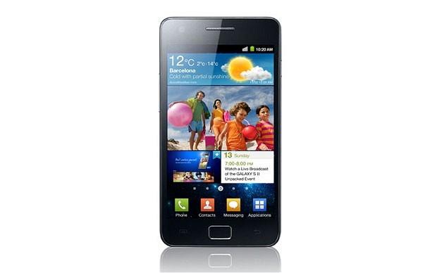Samsung Galaxy S II wins Phone of the Year award against Apple's iPhone at T3 awards | TweakTown.com Samsung Galaxy S II wins Phone of the Year award against Apple's iPhone at T3 awards | TweakTown.com