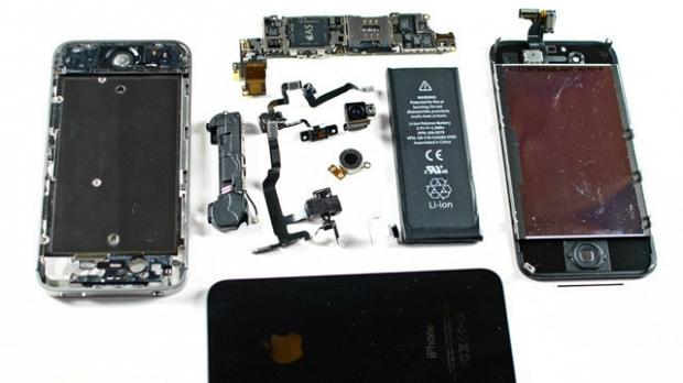 iFixit gives the iPhone 4S their signature teardown, confirms 512MB of RAM 6