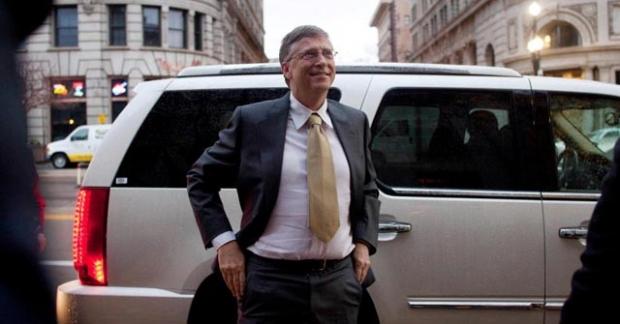 Microsoft and Bill Gates are in court over Windows 95