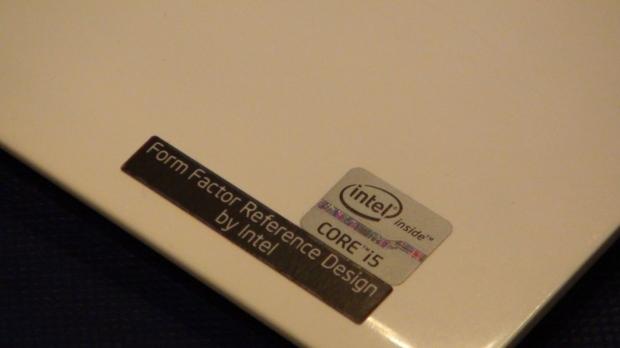Intel next-gen Ultrabook reference design with touchscreen display hands-on 6
