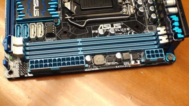 Mini-ITX + Overclocking + Ivy Bridge + Gaming = ASUS P8Z77-I (hands-on video) 4