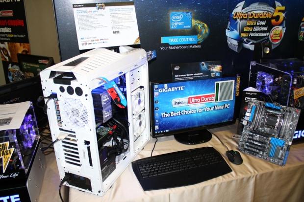 GIGABYTE shows off new boards in Taipei 101 VIP Media Suite 10