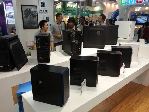 Antec unveils white-colored P280 case, as well as a sweet concept case 03