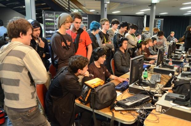 ESGN Winter 2012 Coverage from the University of New South Wales 4