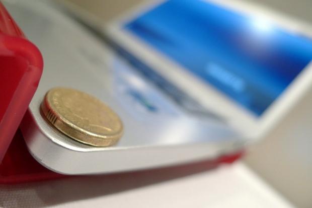 GIGABYTE shows off new P2542G gaming notebook and U2442 Ultrabook 5