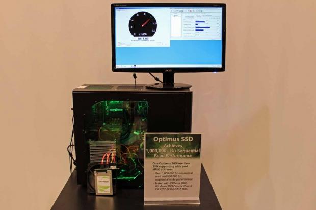 FMS 2012: SMART Storage Demonstrates The Optimus SSD With 1.6TB 01 FMS 2012: SMART Storage Demonstrates The Optimus SSD With 1.6TB 01