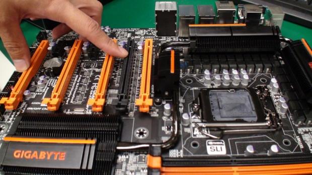 GIGABYTE breaks Core i7 3770K OC World Record at 7102MHz with upcoming Z77X-UP7 10 GIGABYTE breaks Core i7 3770K OC World Record at 7102MHz with upcoming Z77X-UP7 10