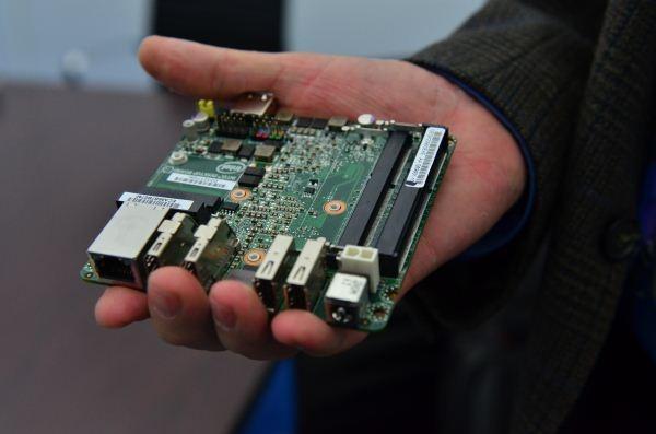 Intel talks about their Next Unit of Computing, a Core i3 system that fits in your hand for $399 | TweakTown.com Intel talks about their Next Unit of Computing, a Core i3 system that fits in your hand for $399 | TweakTown.com