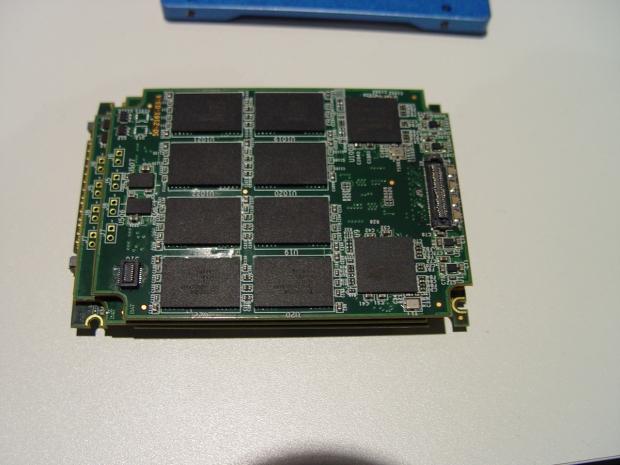 LSI AIS 2012 - Avant Shows Engineering Muscle with New SSD Designs 03 LSI AIS 2012 - Avant Shows Engineering Muscle with New SSD Designs 03