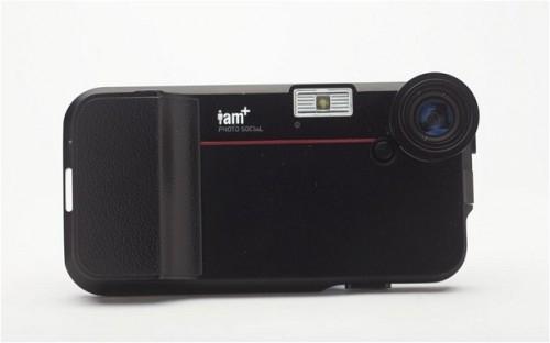 The Black Eyed Peas' Will.i.am unveils iPhone 4/4S camera accessory, sports slide-out keyboard and $478 price tag 04 The Black Eyed Peas' Will.i.am unveils iPhone 4/4S camera accessory, sports slide-out keyboard and $478 price tag 04
