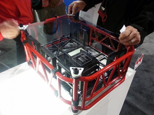 InWin borrows from Ducati to inspire the new D-Frame as well as showing some other goodies 03