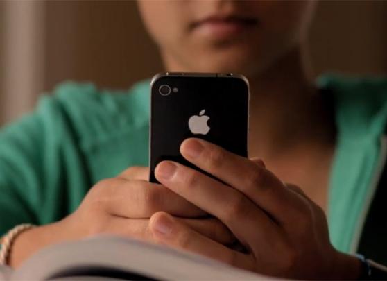 iPhone 4S users on AT&T will finally be able to use FaceTime over cellular data | TweakTown.com