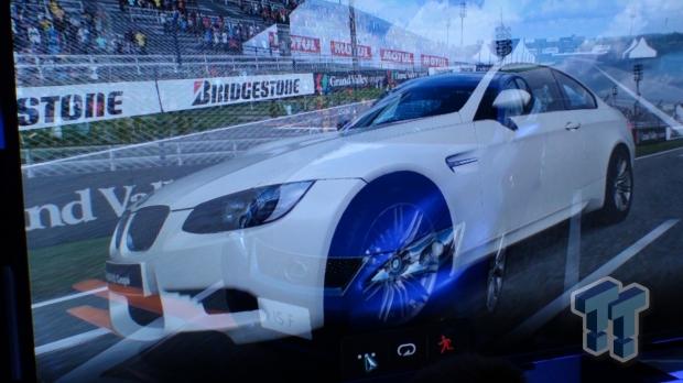 Sony displays 84-inch 4K TV with non-split screen shared screen 3D racing in Gran Turismo 5 4