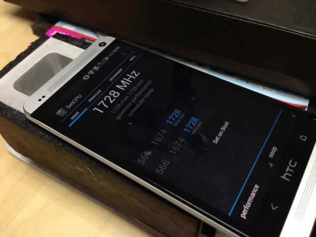 HTC One gets overclocked with LN2, gets boost in 3DMark score 1 HTC One gets overclocked with LN2, gets boost in 3DMark score 1