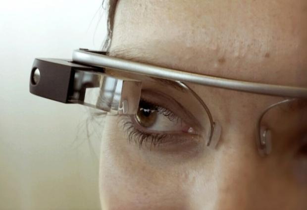 Google Glass battery life is only 30 minutes when taking video | TweakTown.com