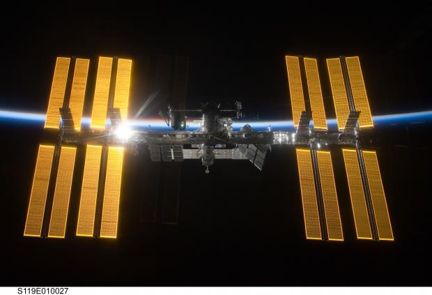 SpaceTT: Coolant leak on the International Space Station poses no threat to astronauts, says NASA | TweakTown.com