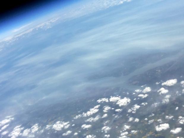 MakerTT: Raspberry Pi Camera Module photographs the Earth from the edge of space 5 MakerTT: Raspberry Pi Camera Module photographs the Earth from the edge of space 5