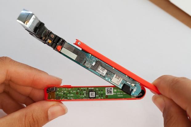 SparkFun Electronics beats iFixit to the punch, becomes first to post a teardown of Google Glass 9 SparkFun Electronics beats iFixit to the punch, becomes first to post a teardown of Google Glass 9