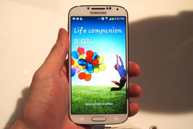 Samsung to release new Galaxy S4 variant, this time with 100% more LTE Advanced | TweakTown.com