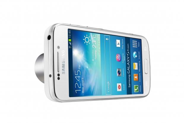 Samsung introduces the GALAXY S4 Zoom, it's everything the S4 was but now with 10x more zoom 6 Samsung introduces the GALAXY S4 Zoom, it's everything the S4 was but now with 10x more zoom 6