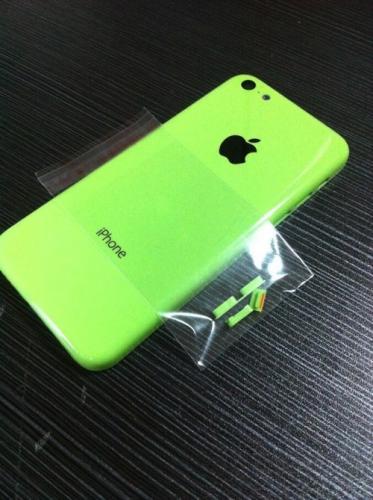 LeakedTT: New images surface of low-cost iPhone plastic shell being compared to current iPhone 5 3 LeakedTT: New images surface of low-cost iPhone plastic shell being compared to current iPhone 5 3