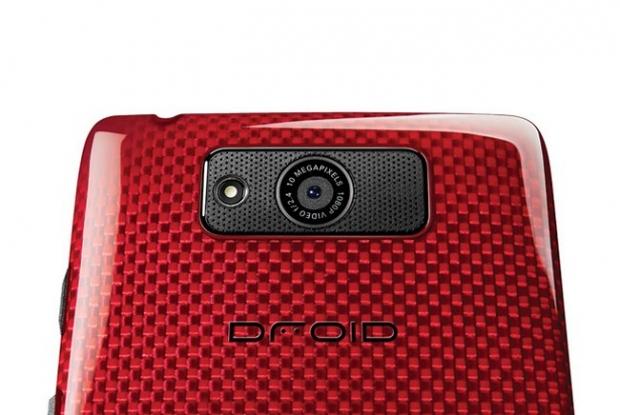 Motorola and Verizon unveil new Droid lineup at event today 2