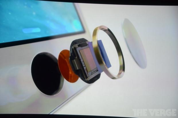 Apple introduces the iPhone 5S, its new flagship smartphone 22