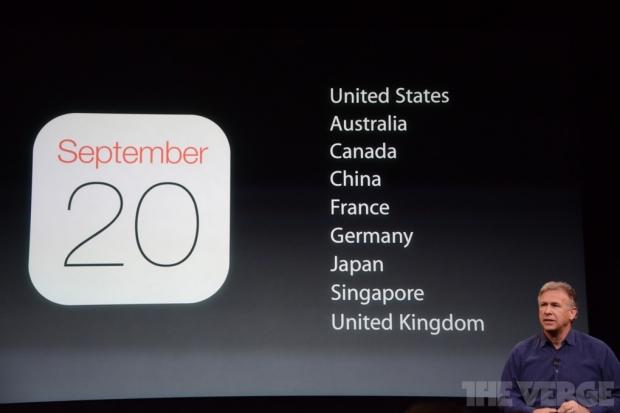 Apple introduces the iPhone 5S, its new flagship smartphone 24