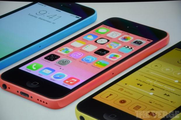 Open Gallery Apple unveils the iPhone 5C, a cheaper iPhone available in 5 colors 05