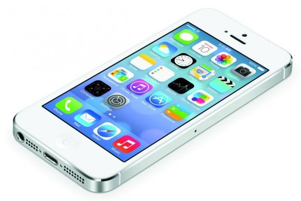 iPhone 5S' TouchID fingerprint scanner hacked, not so safe anymore | TweakTown.com