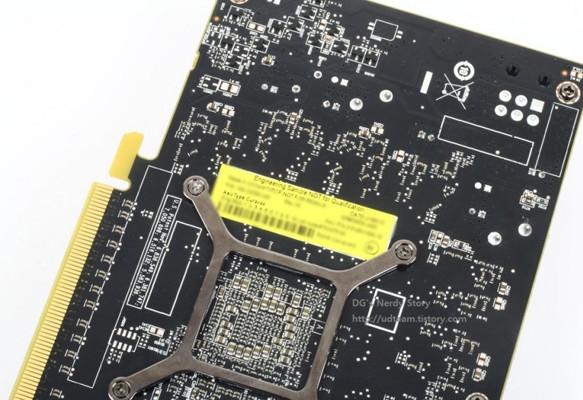 AMD's upcoming Radeon R7 260X leaks in new photographs 3 AMD's upcoming Radeon R7 260X leaks in new photographs 3