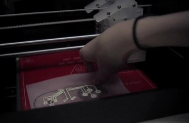 Meet the Ex1, the first maker friendly circuit printer 1 Meet the Ex1, the first maker friendly circuit printer 1