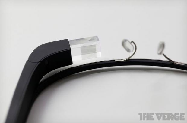 Google Glass owner asked to take his Glass off at Seattle diner | TweakTown.com