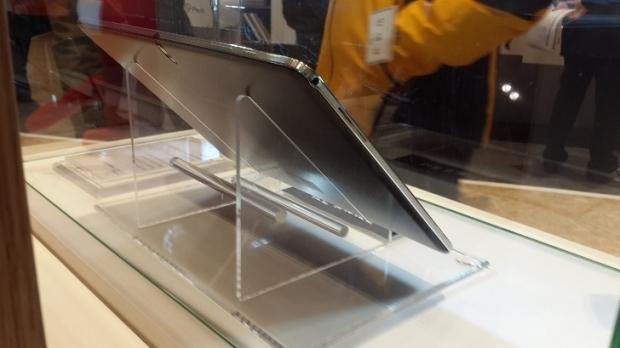 Open enlarged image More talk of the Samsung 12.2-inch tablet, could launch any day now | TweakTown.com