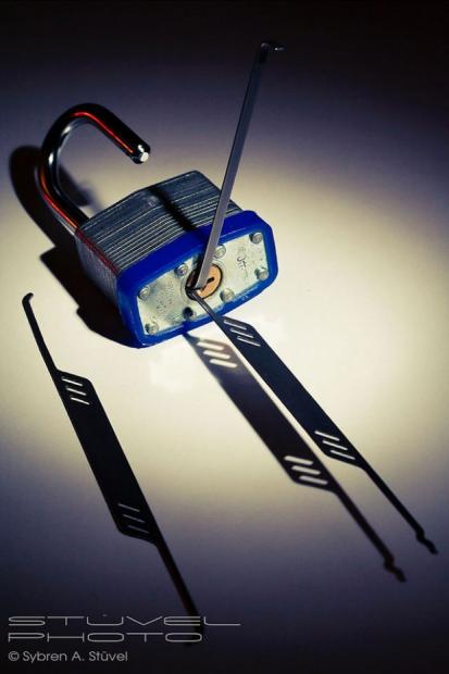 WhatsApp's lack of encryption is the kind that the NSA would love | TweakTown.com