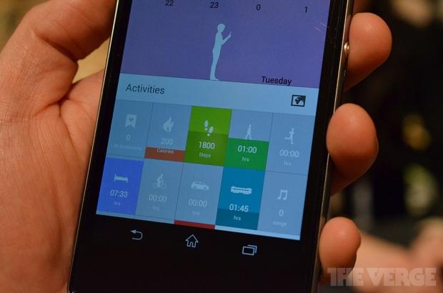 Sony will launch its new SmartBand fitness tracker next month | TweakTown.com