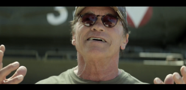 Arnold Schwarzenegger shows off his funny side for Charity | TweakTown.com