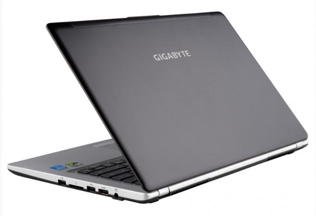 GIGABYTE debuts the P34G V2, a 14-inch gaming laptop 2