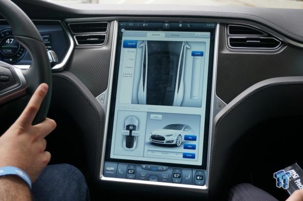 We go for a drive in the Tesla Model S with Google Glass 01