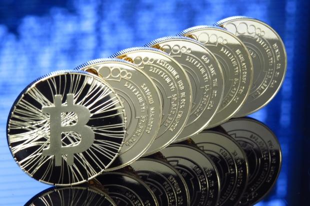 Attorneys, bitcoin supporters working on cryptocurrency law book | TweakTown.com
