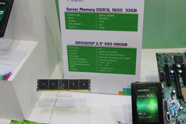ADATA demo's DDR4 and SandForce SF3700 SSD at Computex 2014 03
