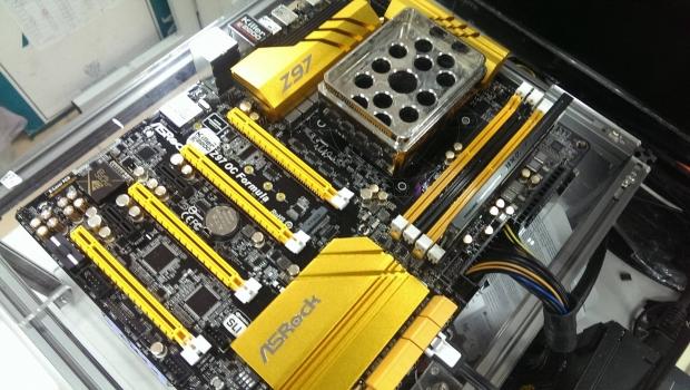 Intel Core i7 4790K 'Devil's Canyon' CPU already pushed to 7GHz 11