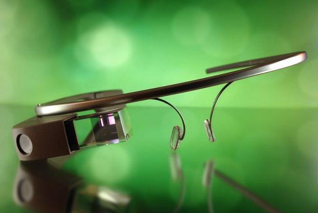UK privacy chief warns wearables must comply with data law | TweakTown.com