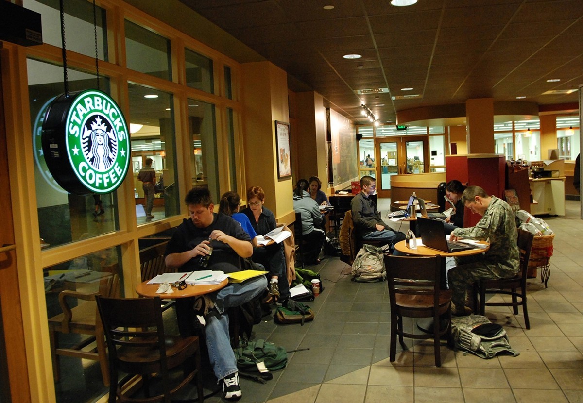 Starbucks Mcdonald S Lead The Way When It Comes To Free Wi Fi Access